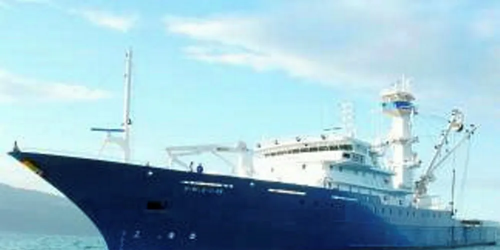 Alakrana. Tuna fishing vessel.