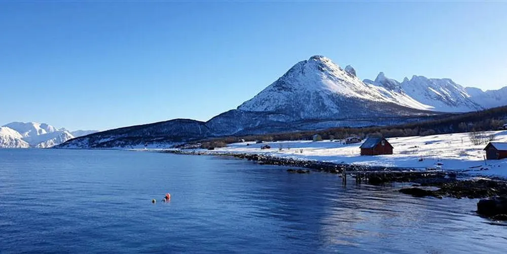 Arbeidet med karlegging er startet i farvannene ved Kvænangen og Skjervøy i Troms og Finnmark fylke.