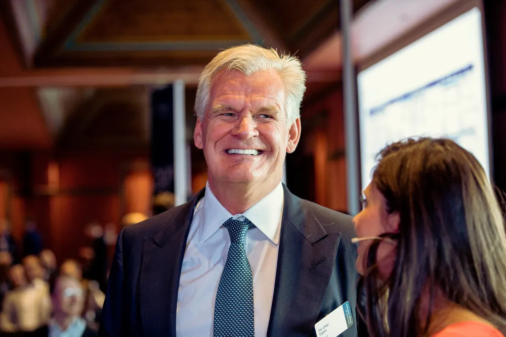 Tor Olav Trøim kan smile igjen: Borr Drilling refinansierer nå hele gjelden ved hjelp av nye obligasjoner og en emisjon til minirabatt.