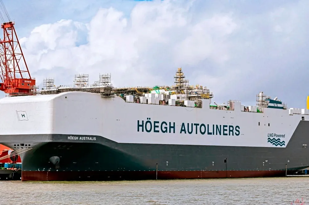"Höegh Aurora" i Shanghai.