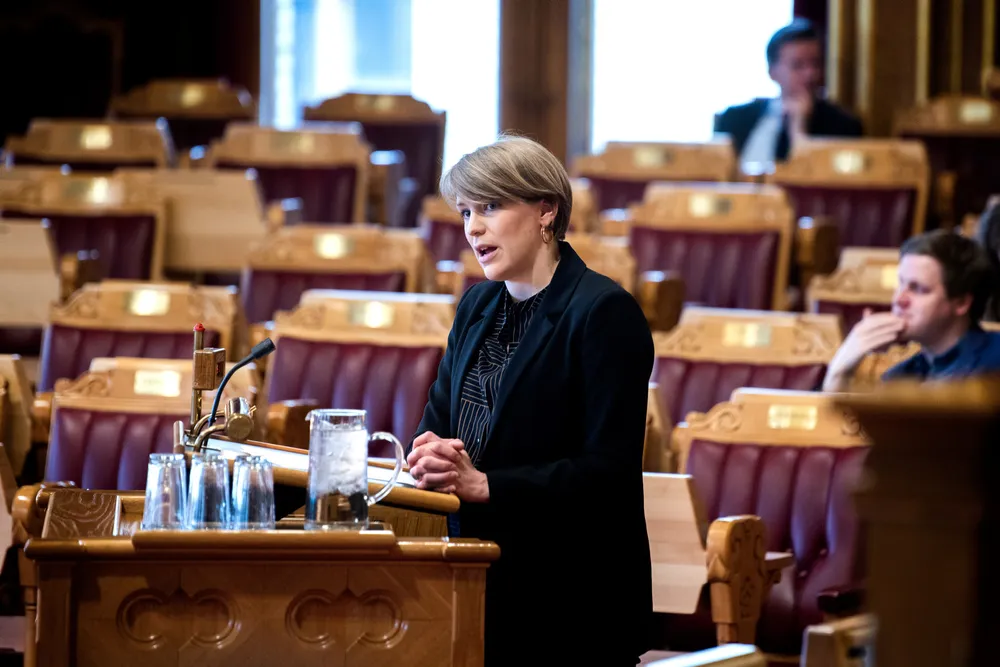 Skattereformen i 2005/06 innførte utbytteskatt, mot at formuesskatten skulle fases ut. Det skjedde ikke. I stedet har formuesskatten økt og utbytteskatten kraftig skjerpet, skriver Mathilde Fasting og Kristin Clemet.