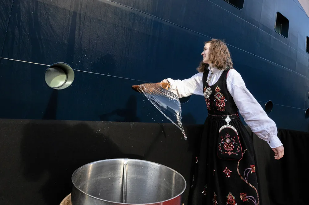Aurora Sævik var stolt gudmor.