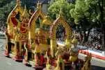 Delayed: the Phu Horm parade