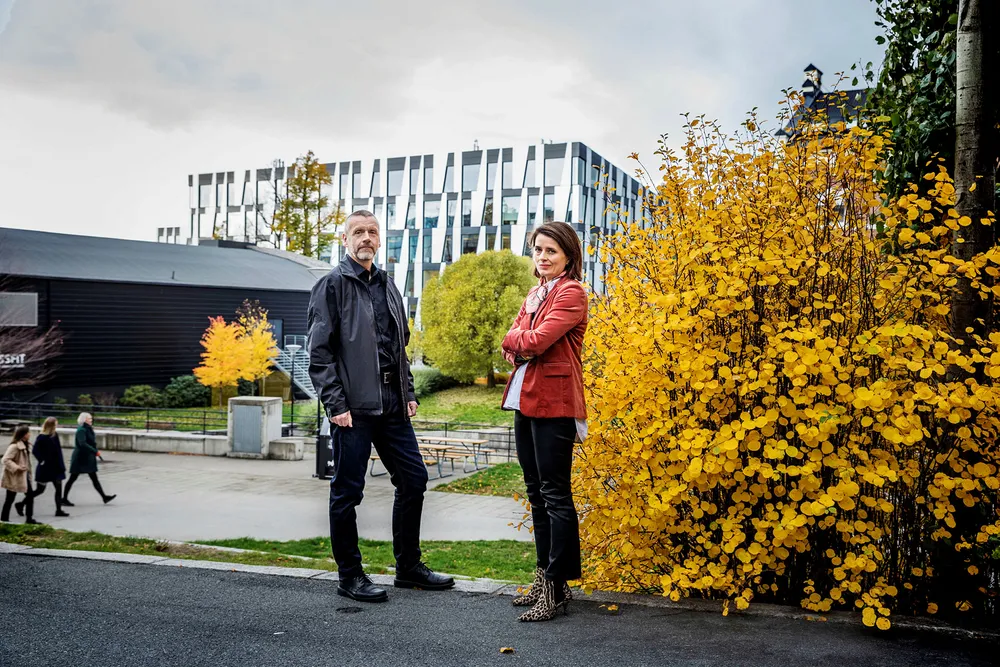 - Skal vi bevare lønnsomheten må vi være i forkant av den negative utviklingen, sier Axel Walø som er ansvarlig redaktør og direktør for virksomhetsområdet «mann og friluft». Her sammen med ansvarlig redaktør og direktør Kjersti Mo i Egmont Publishing.