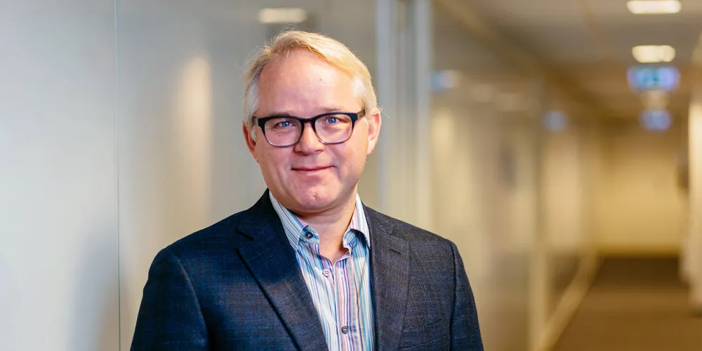 Ihle has held executive marketing positions at companies such as Veramaris, Pronova Biopharma (subsidiary of BASF), Mattel and Unilever.