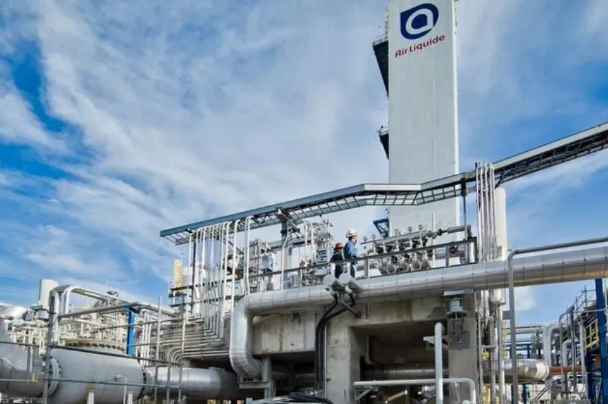 An air separation unit