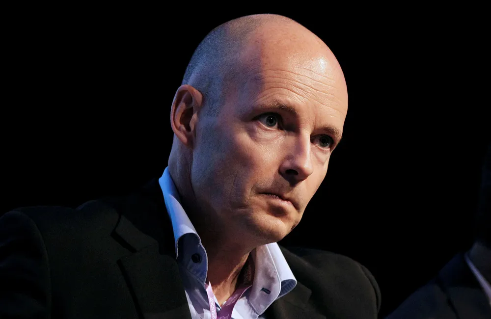 Henrik Clausen blir erstattet på dagen fra Bang & Olufsen.