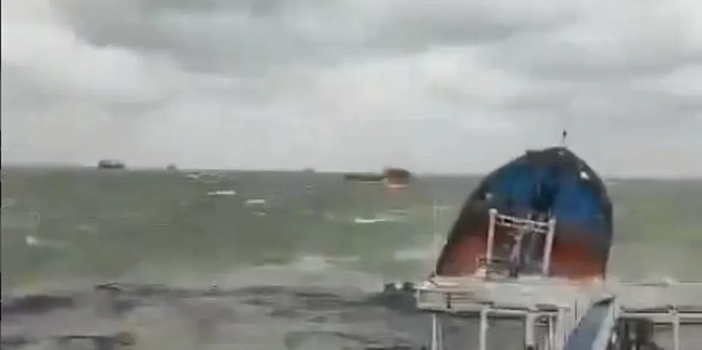 A picture of the small Russian tanker Volgoneft 212, which sank in the Kerch Strait on 15 December 2024.