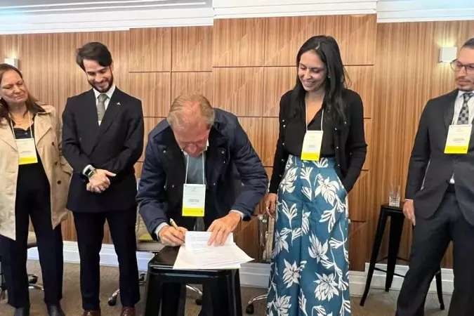 Japan Blue Energy and other consortium members sign a Letter of Intent to set up a Brazilian floater pilot