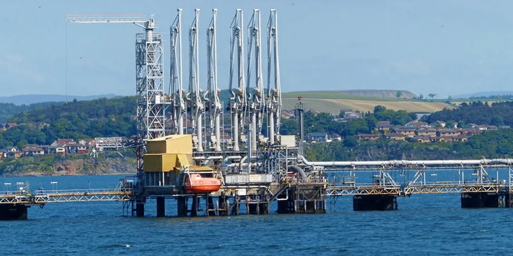 Crude from the Forties Pipeline is loaded on tankers at Hound Point. The terminal can handle vessels up to 350,000 dwt.