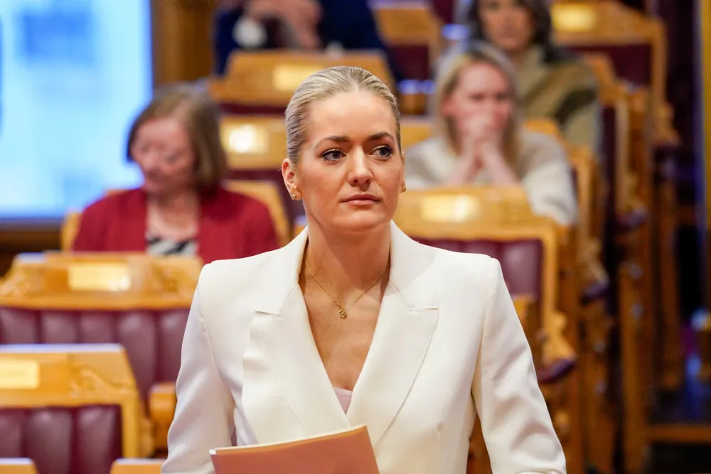 Tirsdag stilte justisminister Emilie Enger Mehl (Sp) for å redegjøre i Stortinget.