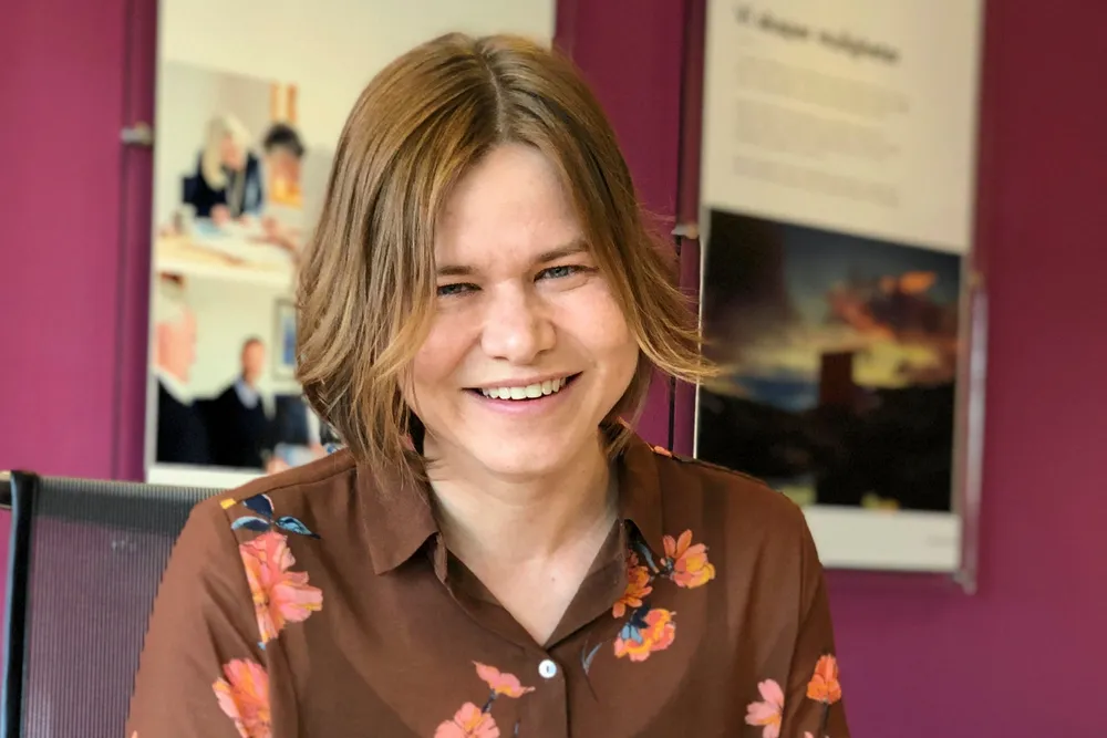 Konsernsjef i SKS, Liina Veerme, mener det eneste realistiske for SKS er å investere i landbasert vindkraft.