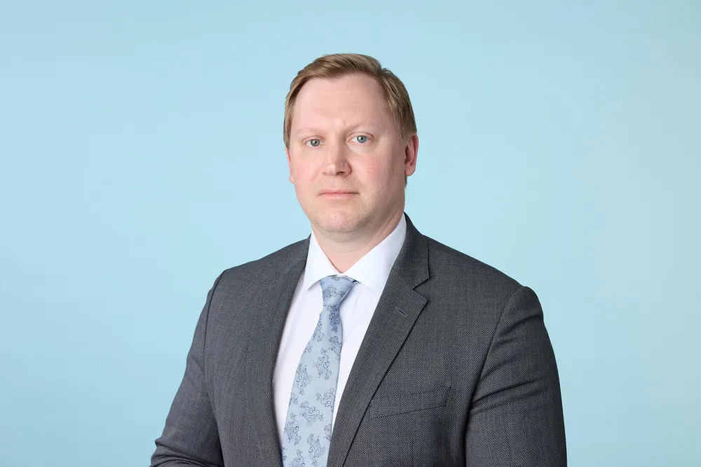 Direktør for prosjekt og strukturert finans i Nordic Investment Bank, Patrik Marckert, informerer om store investeringer i norske kraft- og nettselskaper.