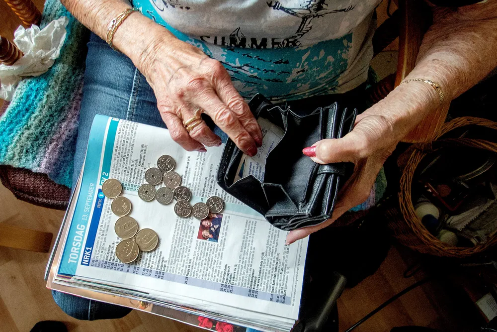 Eldre over hele verden er friskere og lever lenger enn tidligere, noe som setter pensjonsordninger i land over hele verden på en utfordring. Illustrasjonsfoto: Frank May / NTB scanpix