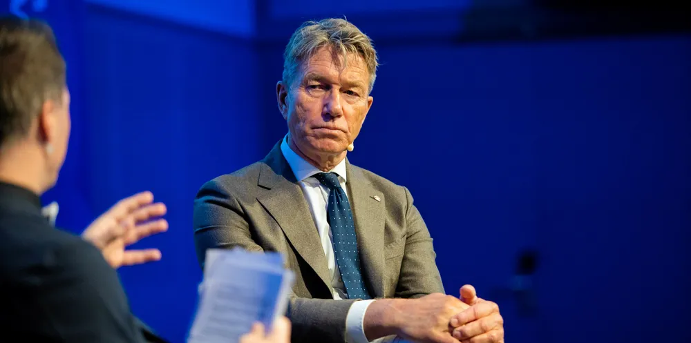 Terje Aasland snakket om -konkurransen om første fase av Sørlige Nordsjø II, hemmelighold av søknader og havvindutbygging i Nord-Norge på Havvindkonferansen 2023 i Oslo tirsdag.