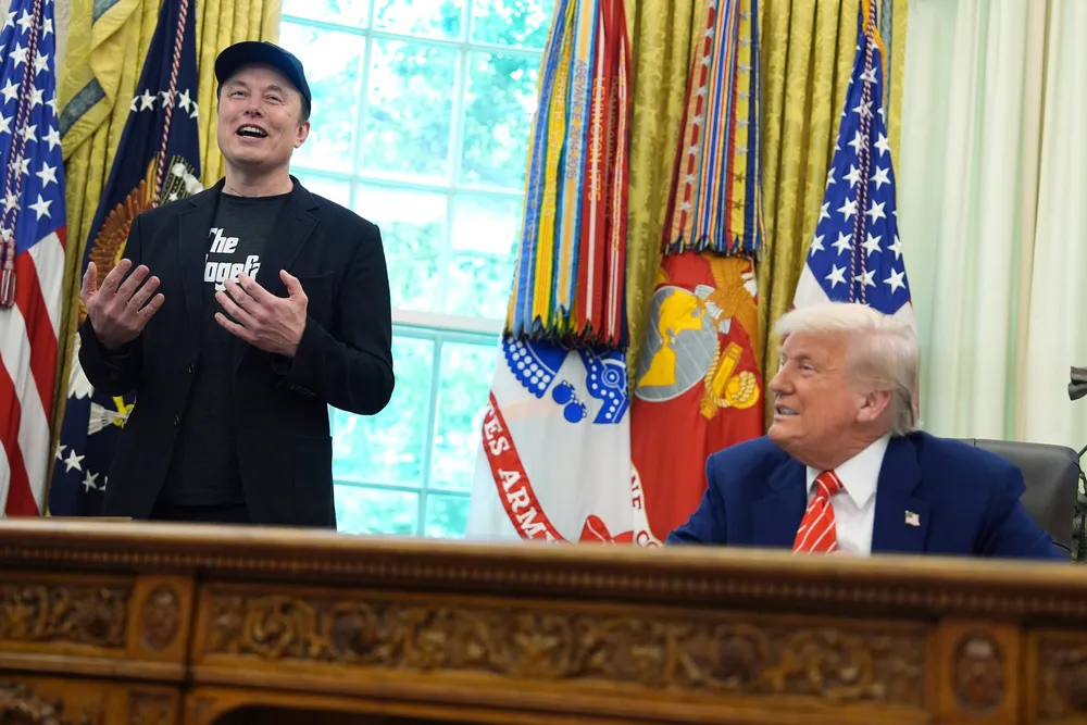 Stemningen mellom Elon Musk og USAs president Donald Trump surnet raskt etter at Musk ble takket av i en seanse i Det ovale kontor før månedsskiftet.