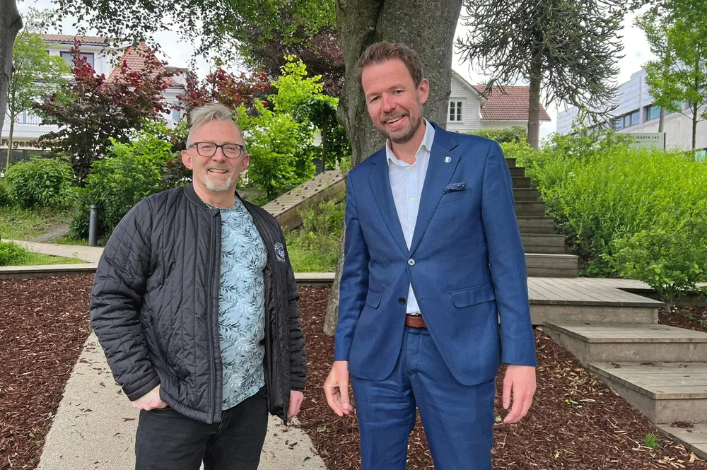 Deep Wind Offshore's CEO Knut Vassbotn (R) and tenders manager Kjetil Jacobsen (L)