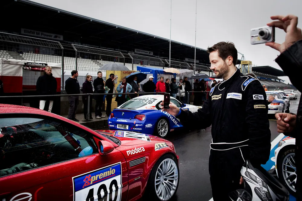Investor Runar Vatne på racerbanen Nürburgring i den tyske delstaten Rheinland-Pfalz.