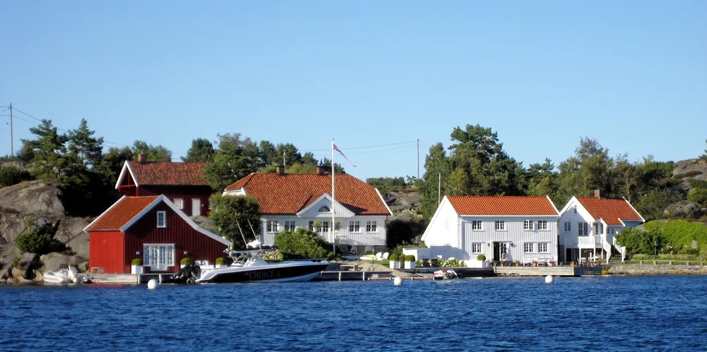 Mellom klokken 8 og 9 mandag morgen vil strømmen koste rundt 580 øre/kWh. Fritidsboliger har ikke strømstøtte og da vil prisen være rundt 675 øre/kWh.