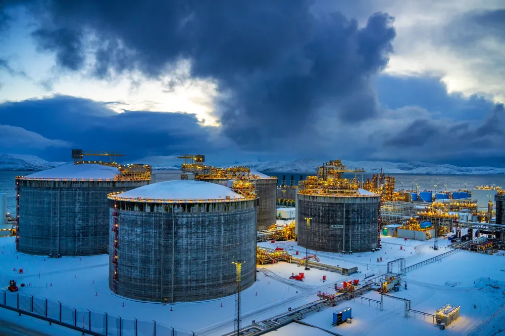 Slik ser Equinors anlegg på Melkøya utenfor Hammerfest ut.