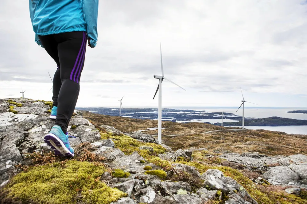 Slik presenterer vindkraftselskapet selv Midtfjellet vindpark; som et turområde.