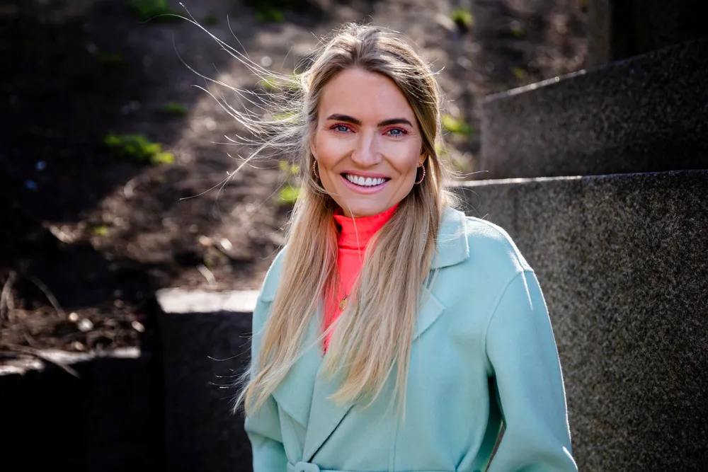 Isabelle Ringnes og samboeren har kjøpt ny bolig på Malmøya med egen strandlinje.