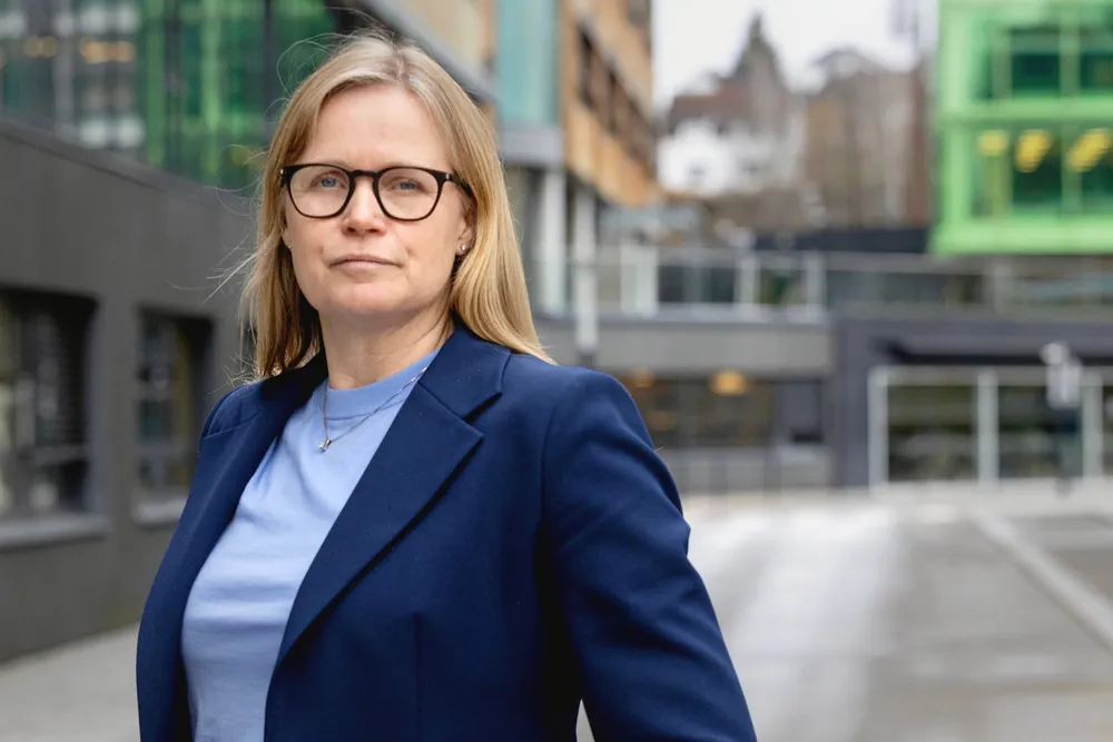 Birgitte Ringstad Vartdal sørger for at Statkraft skal tjene mest mulig penger på en mest mulig trygg måte. Det er en naturlig konklusjon når vi ser på hennes første år som konsernsjef. Statkraft engasjerer seg i færre land og selger unna selskaper. Det er fullt forståelig fra et bedriftsøkonomisk perspektiv, skriver artikkelforfatteren.