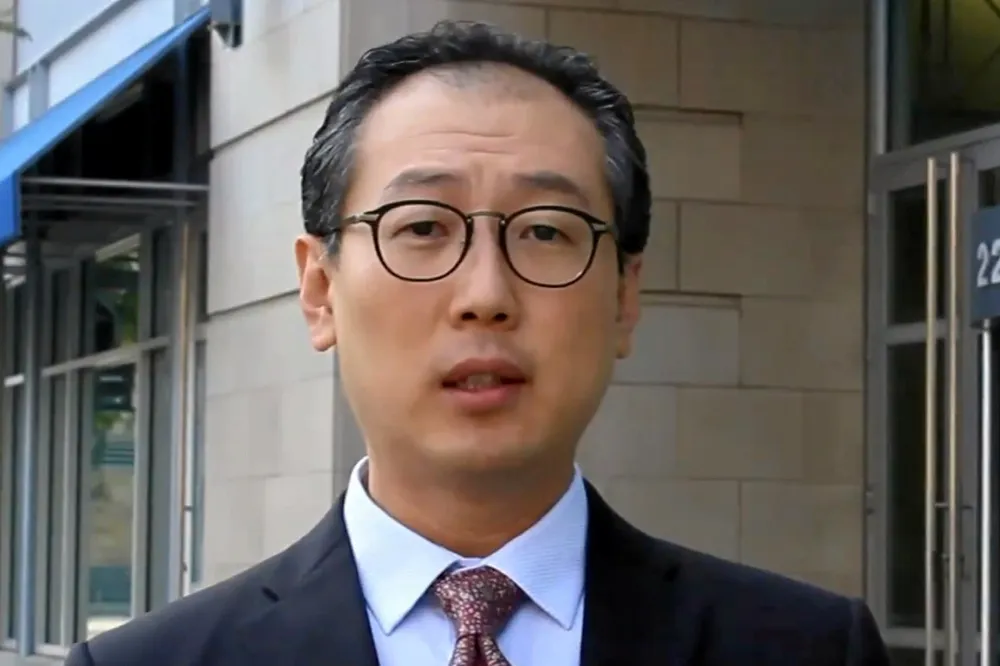 Andrew Choe, formerly of CEO of Starkist took up the role of CEO at rival tuna canner Bumble Bee during the month - one of many job changes that took place in April.