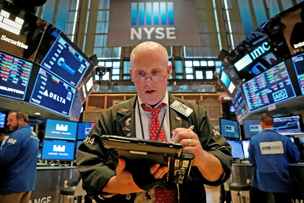 Inching higher: oil regained some ground but the ongoing trade dispute between the US and China is keeping a cap on gains