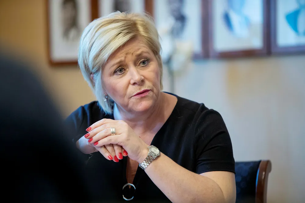 Alliansen mener formuesskatten på arbeidende kapital svekker omstillingsevnen til økonomien og bør fases ut. Avbildet er finansminister Siv Jensen. Foto: Øyvind Elvsborg