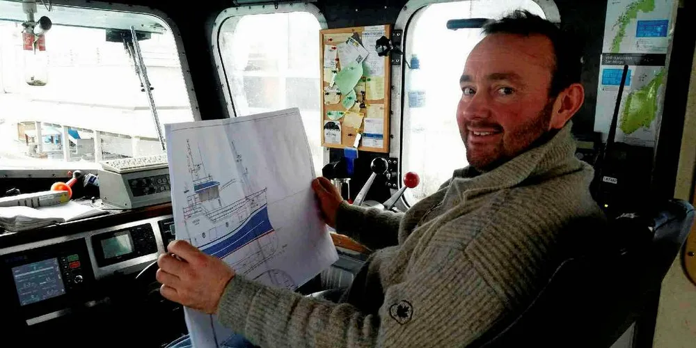 MAKRELL FOR SALG: Martin André Leinebø på «Ventura», har valgt å legge makrellkvoten ut for salg.