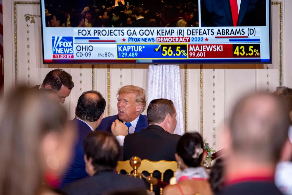 Tidligere president Donald Trump under valgvaken på Mar-a-lago i natt.