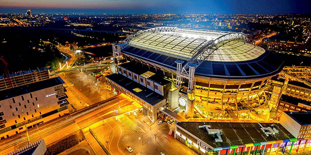 The Amsterdam Arena is powered by solar panels on its roof.