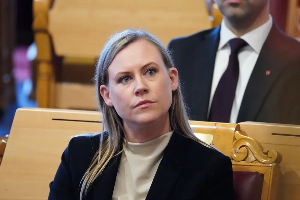 Barne- og familieminister Lene Vågslid (Ap) mottok nylig første del av Fødselstallsutvalgets første delrapport, bestilt av hennes forgjenger Kjersti Toppe (Sp). Det store spørsmålet er hva som skal til for at nordmenn, og særlig de unge, skal få flere barn.