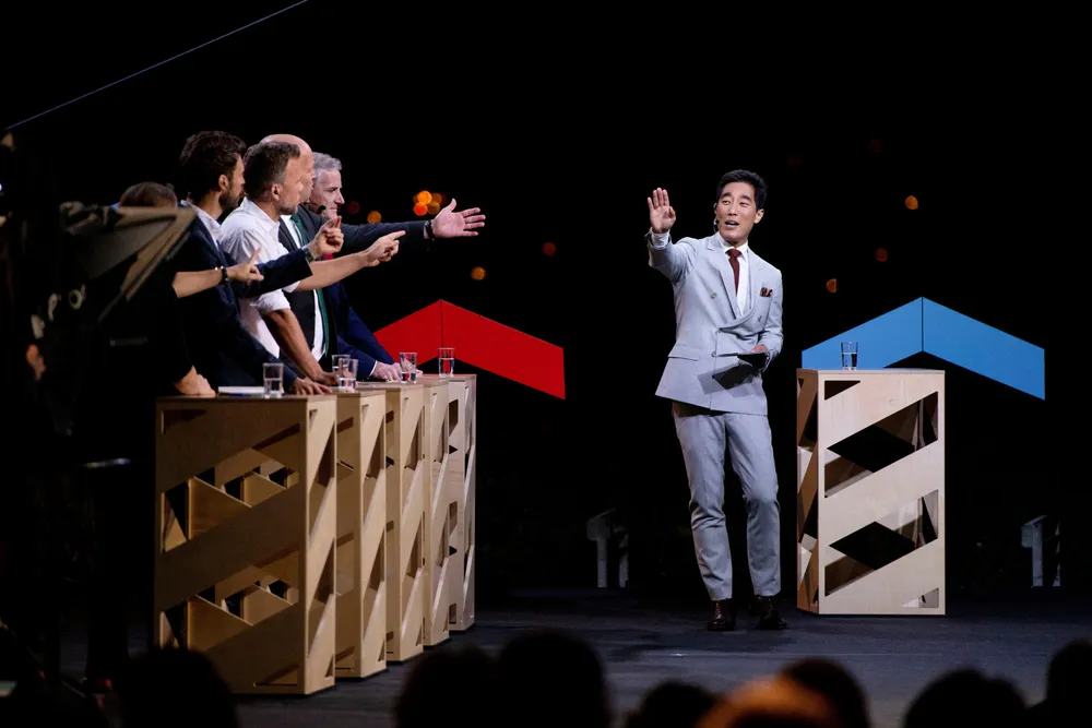 NRK-programleder Fredrik Solvang er kjent for å lede det populære programmet «Debatten».