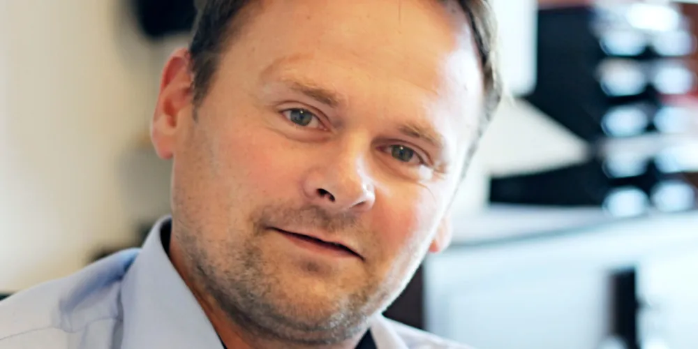 Svein-Gustav Sinkaberg er skuffet over politikerne. Han er største eier samt toppsjef i SinkabergHansen, ett av Norges desidert største lakseselskaper.