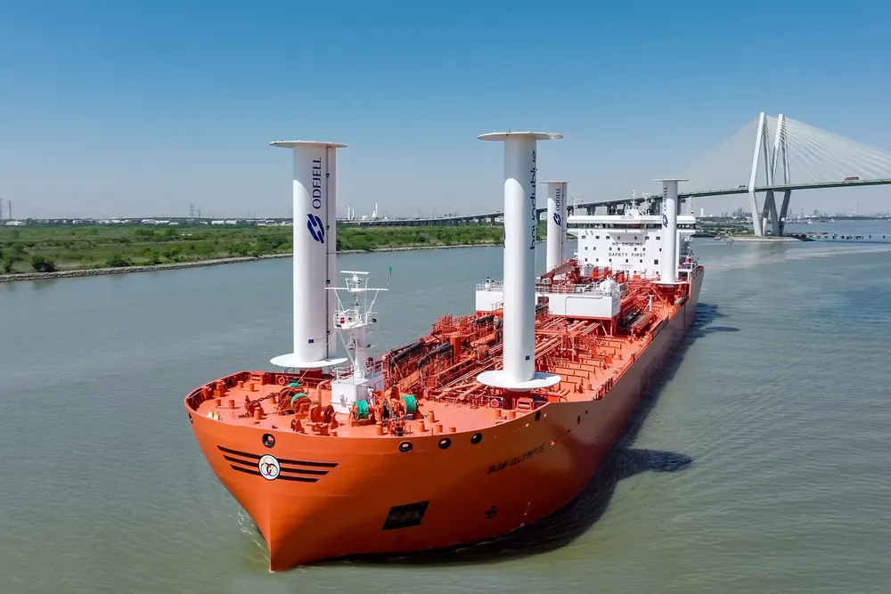 Odfjell’s chemical tanker Bow Olympus, equipped with suction sails, traverses under the well-known Houston landmark, the Fred Hartman Bridge, last month.