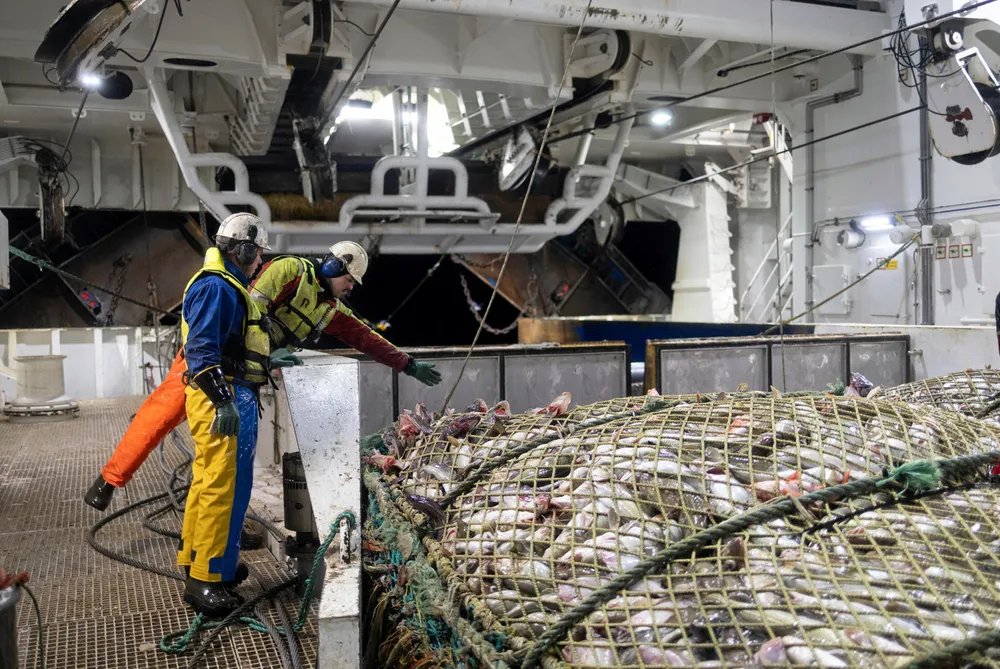 Fiskebåts Jan Ivar Maråk synes fiskeriministeren viser lite interesse for havfiskeflåtens utfordringer. Her fra Lerøy Havfisk-tråleren «Kongsfjord».
