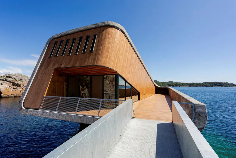 Restaurant Under i Lindesnes er en av over 5000 norske bedrifter som hadde godkjente utviklingsprosjekter gjennom Skattefunn i fjor, skriver Hilde Tonne og John-Arne Røttingen fra Forskningsrådet.
