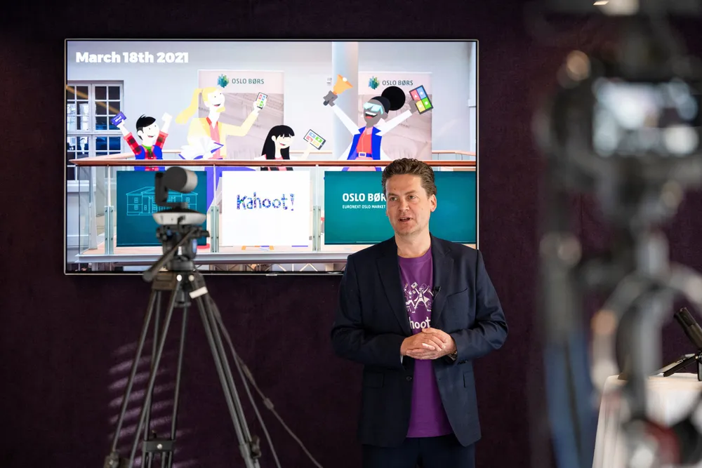 Kahoot-sjef Eilert Hanoa børsnoterte selskapet i 2019 – men vil nå ta det av.