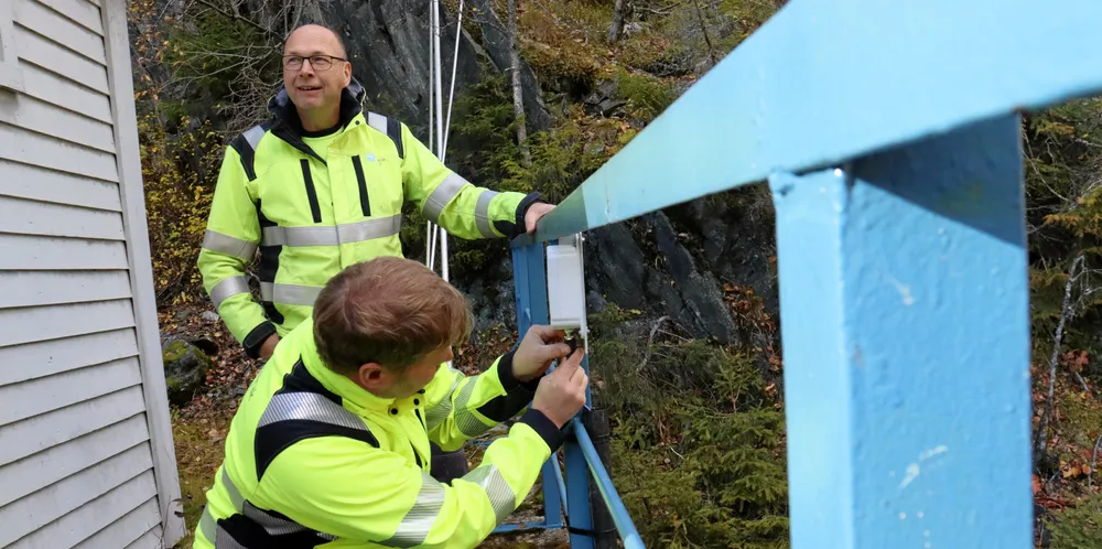Her monteres det aller første eksemplaret av målepunktene fra Where20.