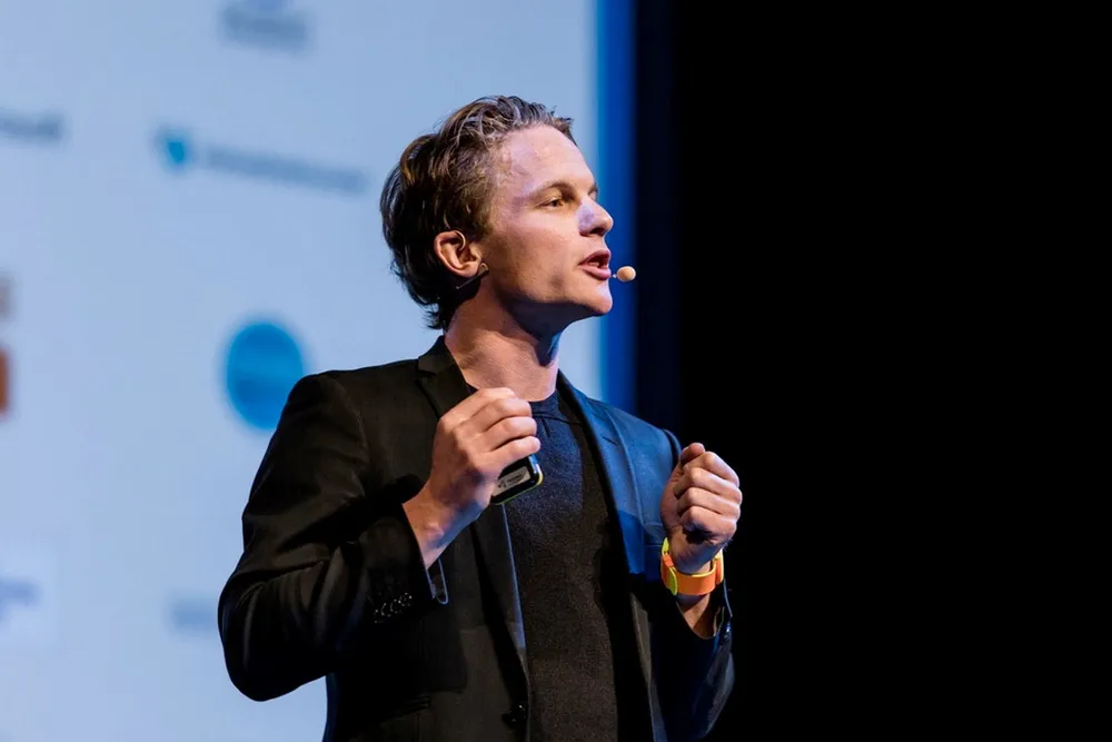 Fredrik Gulowsen er en av gründere av Oda, den gang Kolonial.no, i 2013. I dag er seriegründeren daglig leder i Nyby, og investor i en rekke oppstartsselskaper.