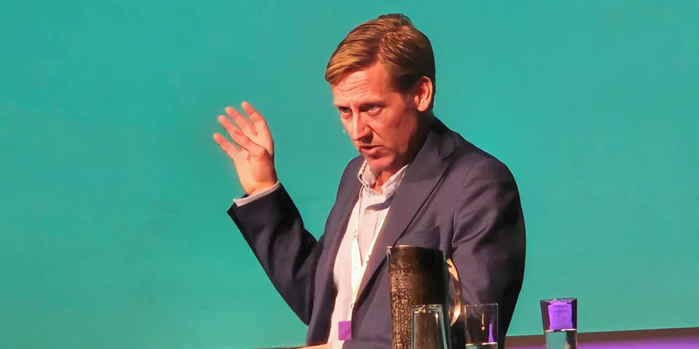 Pelle Gangeskar, markedssjef for datasentre og kraftintensiv industri i Ringerikskraft, vil garantere strøm til bedrifter i næringsparker - uten at nettsjefene skal ligge våkne om natten i frykt for å bli straffet for ikke-levert energi.