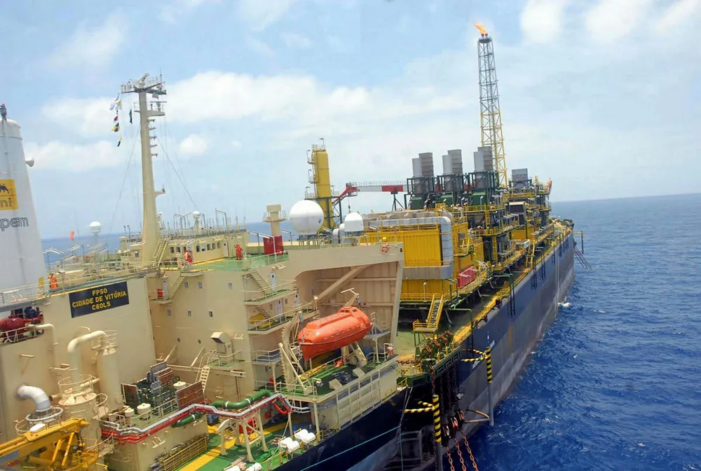 New divestment: the Saipem-owned Cidade de Vitoria FPSO is operating at the Golfinho field