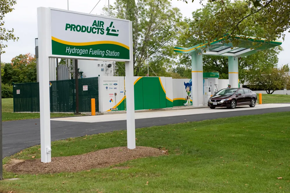 Air Products hydrogen refuelling station in Allentown, Pennsylvania.