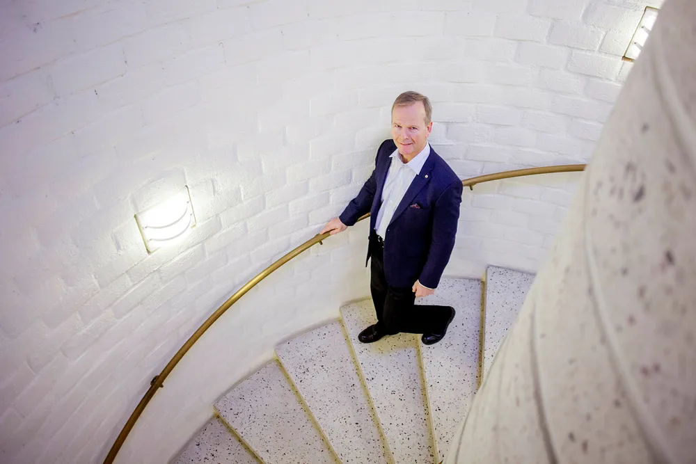 – Totalt har 4800 personer gyldig fyrverkerisertifikat, sier administrerende direktør Rolf Søtorp i Norsk brannvernforening. Foto: Javad Parsa