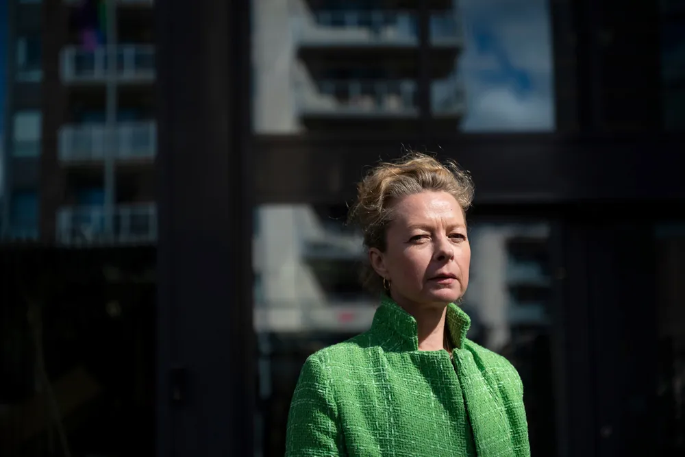 – Tanken er at hvis man sitter i samme bygg, så jobber man gjerne bedre. At man gjerne har ulik tilnærming til problemstillingene, gjør også at vi får en bedre samlet kompetanse, sier assisterende sjef i PST Hedvig Moe, som sammen med Økokrim satser mer på finansiell etterretning.
