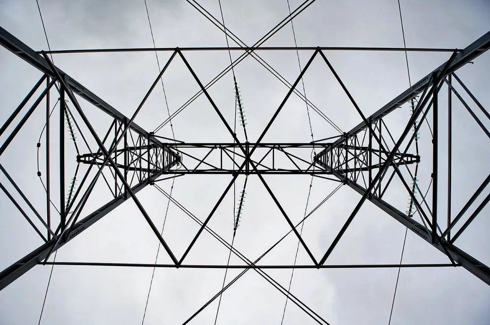 Vassbrekka Kraft AS får et overtredelsesgebyr på en million kroner fra Norges vassdrags- og energidirektorat.
