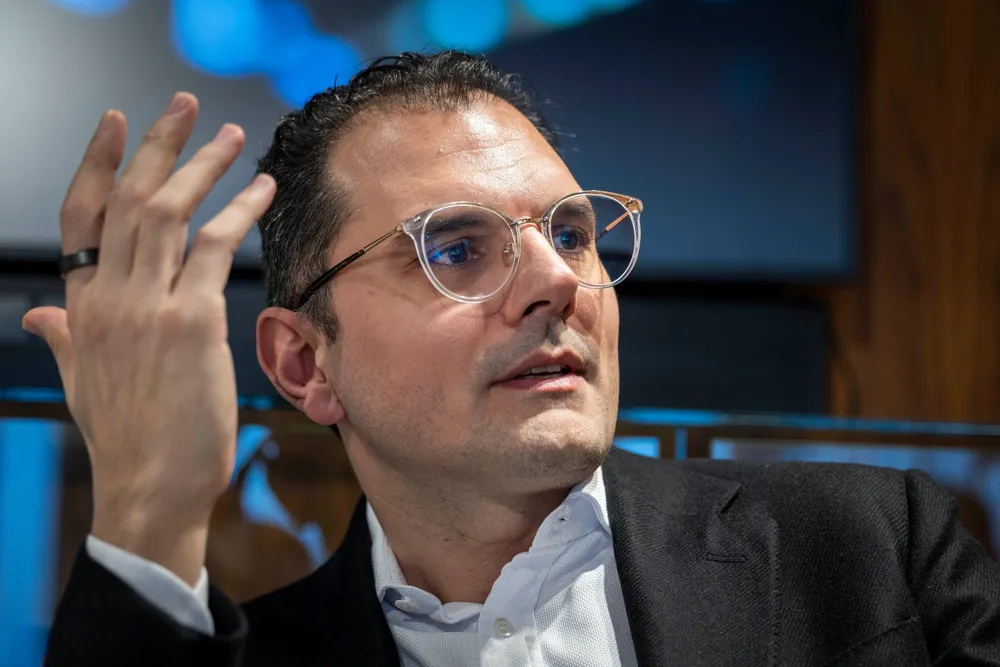 Energianalytiker og majoritetseier i energitradingselskapet Vitus Capital Burak Tutar ser ikke logikken i å stenge Hormuzstredet.