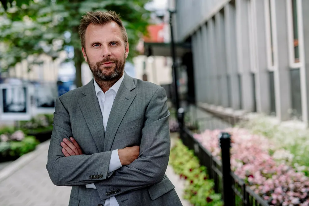 Torgeir Micaelsen, arbeiderpartiets helsepolitiske talsmann, frykter en todeling av norsk helsevesen. Foto: Fartein Rudjord